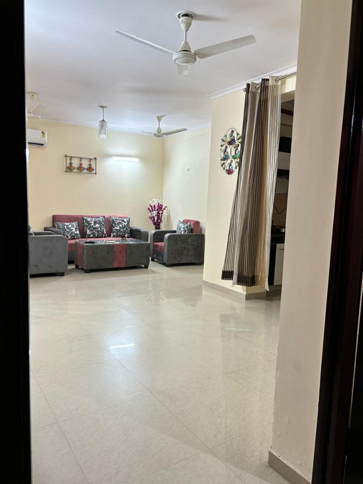 Easytrip Apartment Lucknow